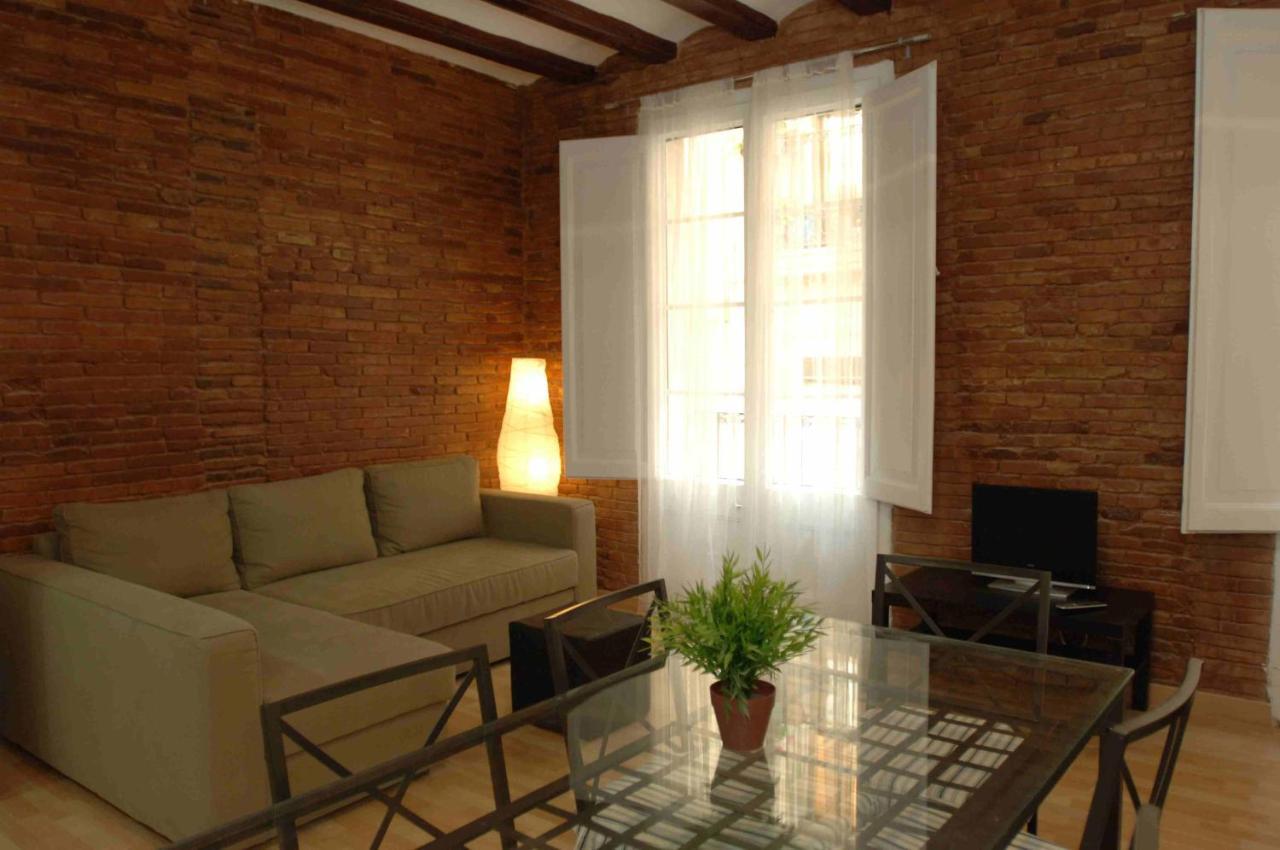 Gothic - Ramblas Apartments Barcelona Exterior photo