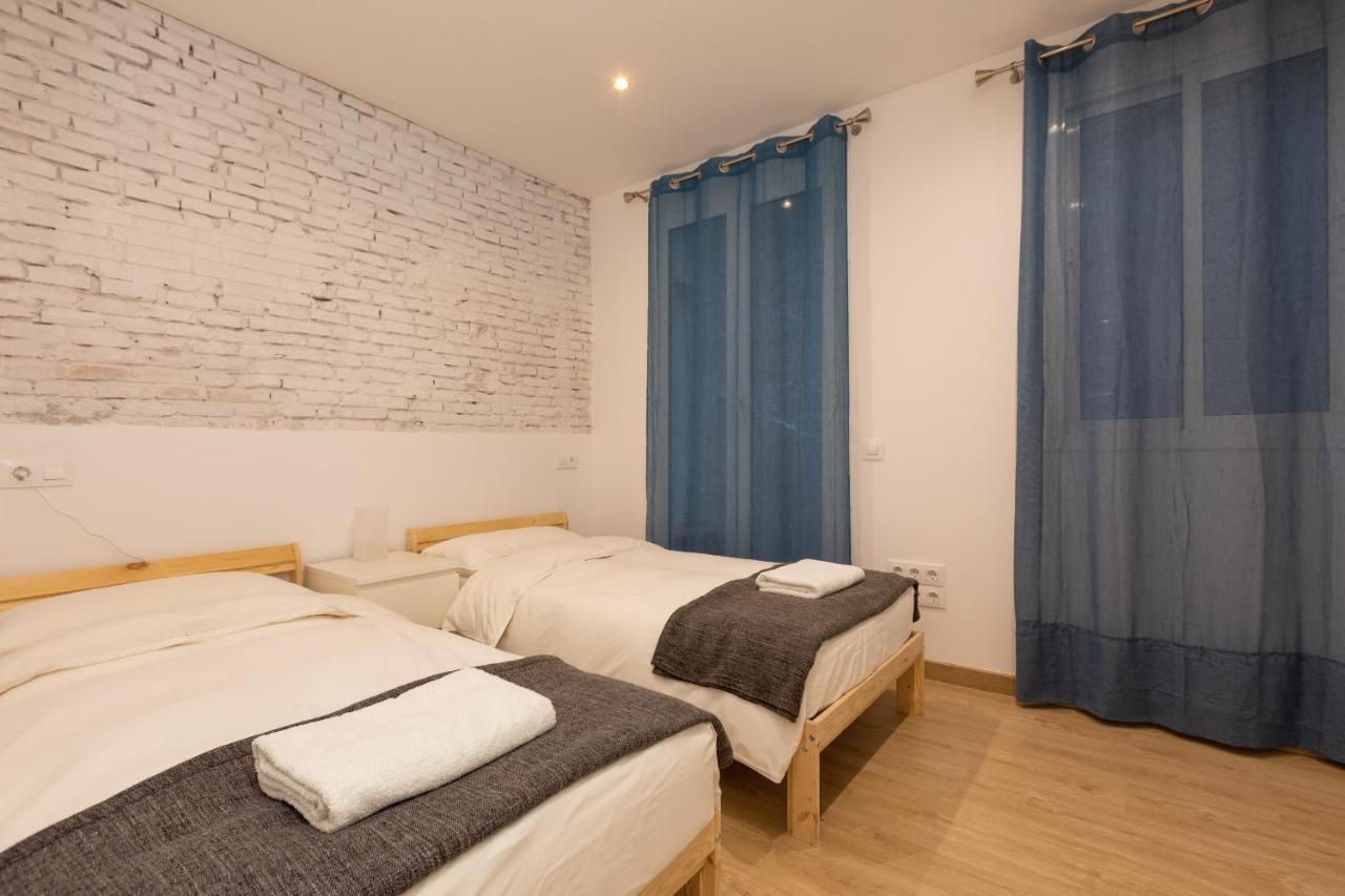 Gothic - Ramblas Apartments Barcelona Exterior photo