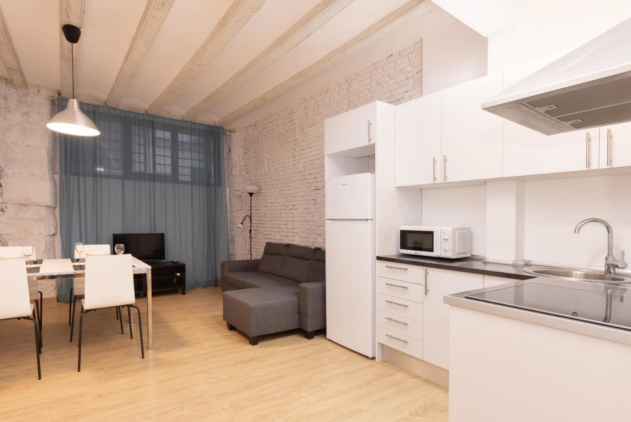 Gothic - Ramblas Apartments Barcelona Exterior photo