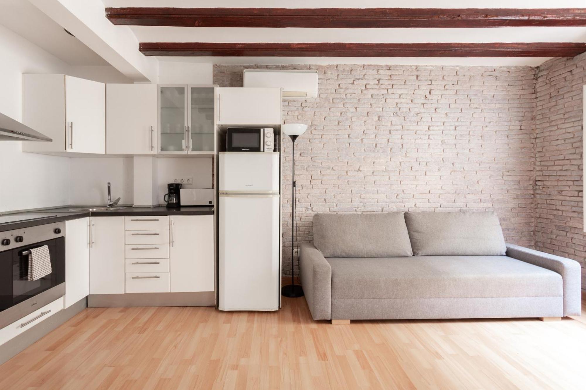 Gothic - Ramblas Apartments Barcelona Exterior photo